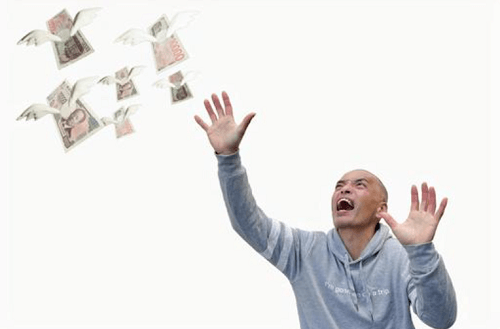 いいね!するだけの副業でお金が飛んでいく
